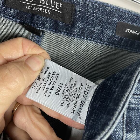 Judy Blue Tell Me About It Straight Fit Jeans Size 11/30 Blue Studded Stretch - Picture 15 of 16